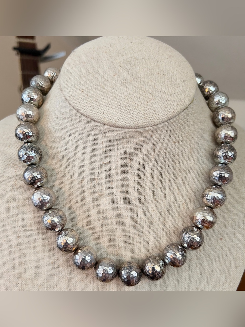 Vintage Anne Klein AKN Silver Tone Necklace | Hammered Bead Toggle 16" + 1" EUC